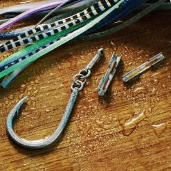 Sta-Stuk Kona Cut By Fudo Hooks -Apparel Shop fudo sta stuk fishing hook in use 2 3